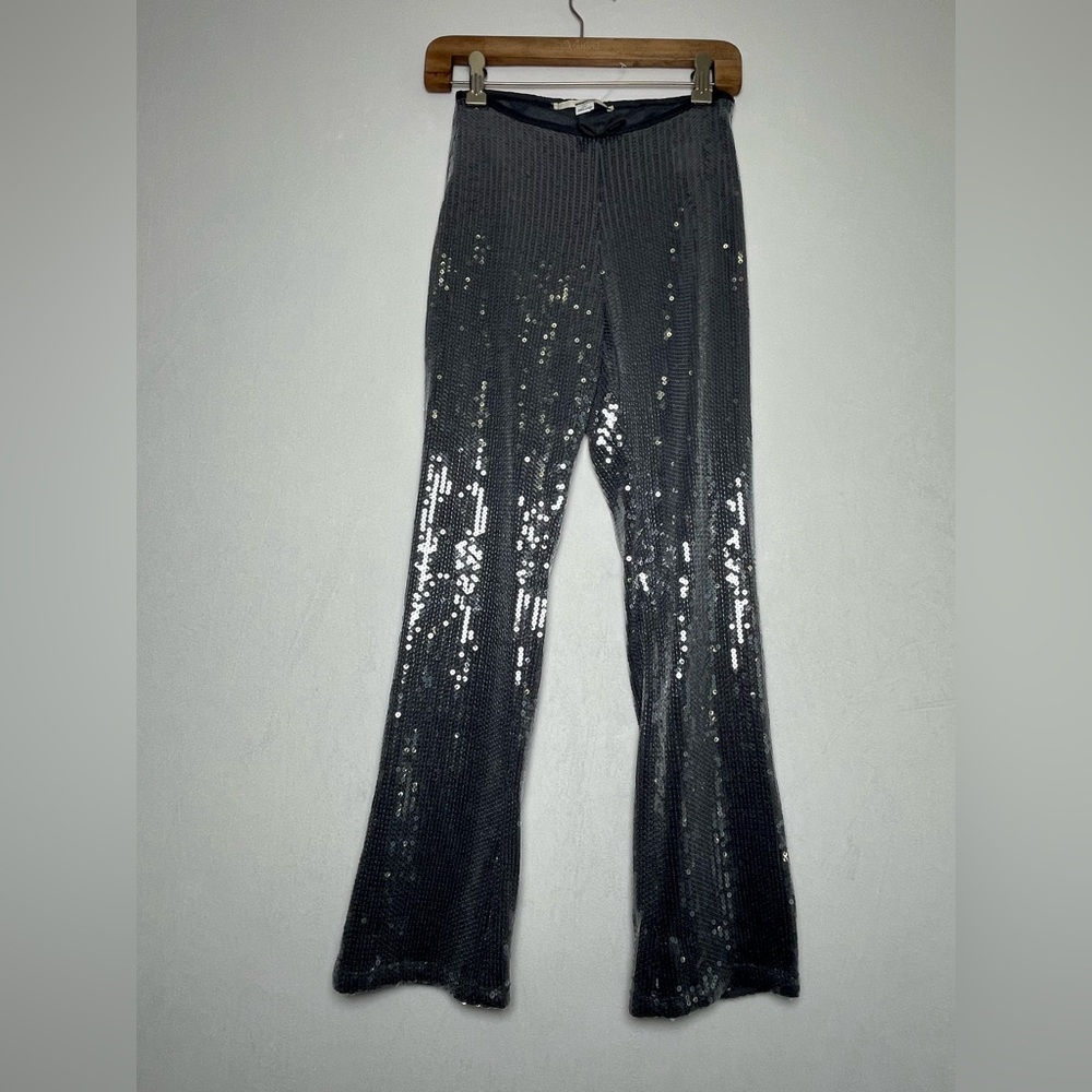 Kimchi Blue Women’s Sequin Flare Pants Whimsygoth Y2K Silver Disco Rave Size 0 - Picture 2 of 6
